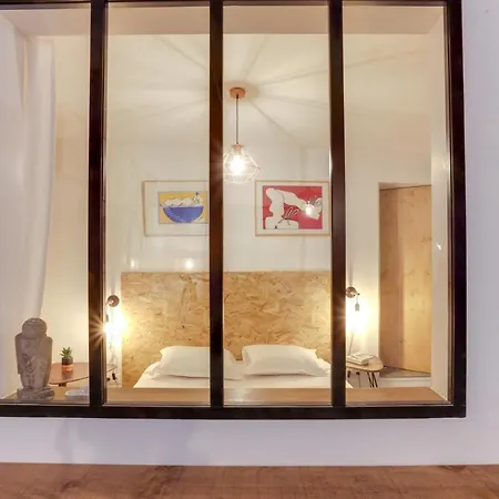 Le Saint-louis Apartment *